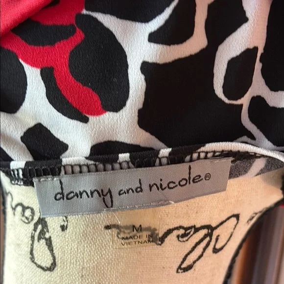 Danny & Nicole-Red and Black Floral Dress with Jacket, Sz Med, Only worn once - Picture 3 of 5